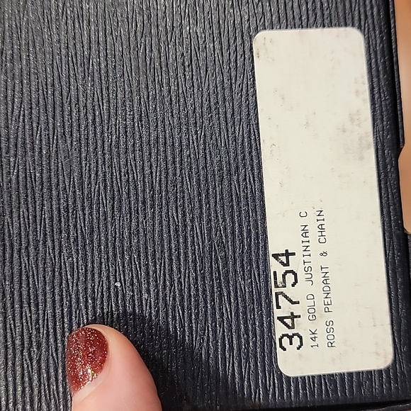 Stauer 14K Gold Justinian Cross Pendant and Chain with Box! - Picture 14 of 14